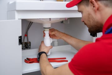 SERVIÇOS DE LIMPEZAS E DESENTUPIMENTOS